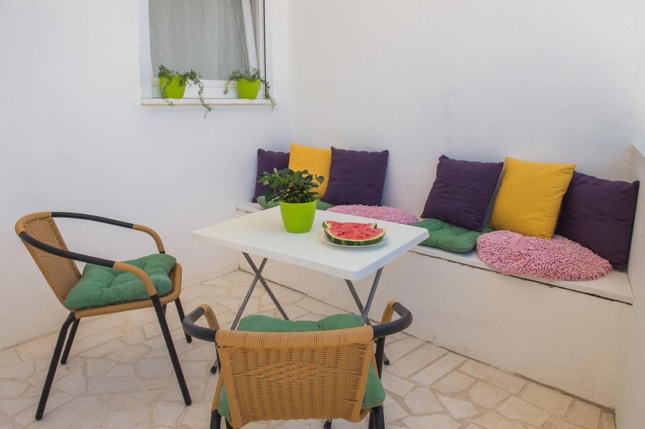 Apartmani Stine Donji Okrug  Dış mekan fotoğraf