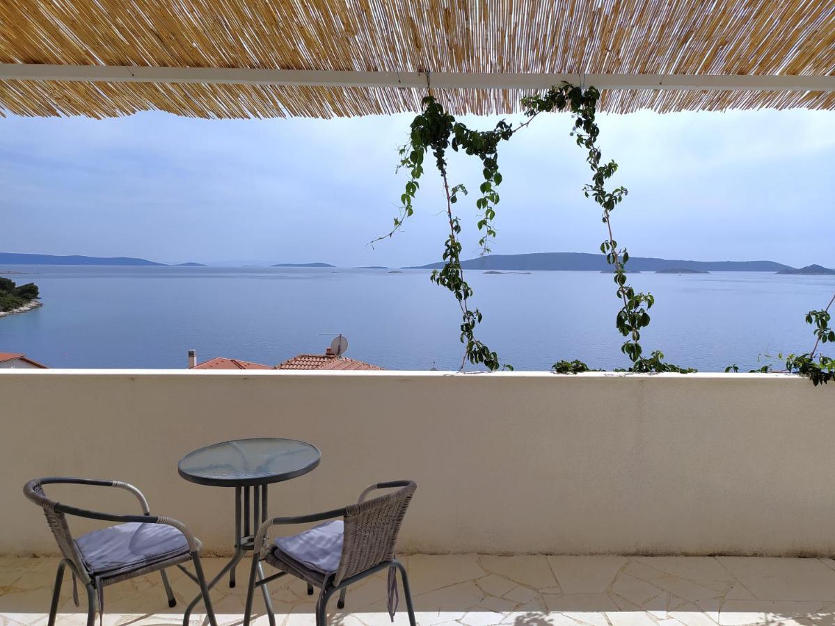 Apartmani Stine Donji Okrug  Dış mekan fotoğraf