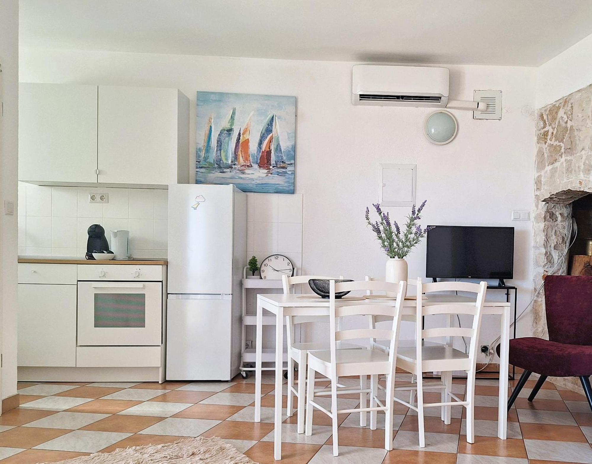 Apartmani Stine Donji Okrug  Dış mekan fotoğraf